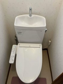 佐世保市 トイレ取替・内装工事