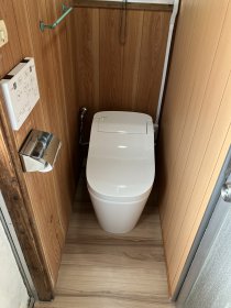 トイレ改修工事