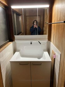 洗面化粧台取替・トイレ内装工事