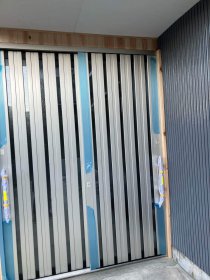 玄関引き戸取替工事