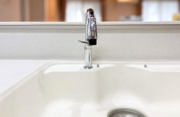 LIXIL　タッチレス水栓　ナビッシュ